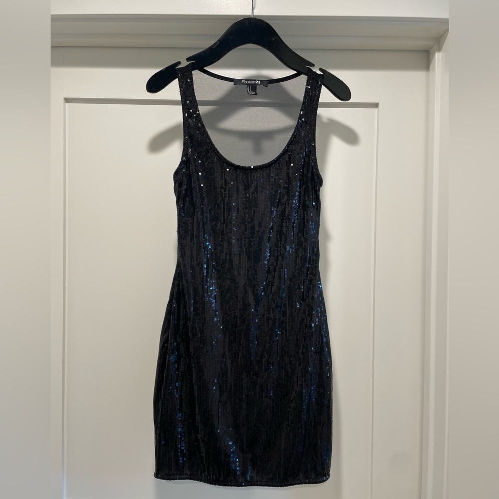 Forever21 Black Sequin Sleeveless Bodycon Dress. Size Small. NWOT.